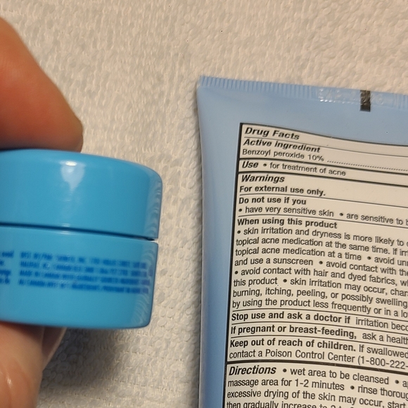 Equate Acne Wash and skin barrier - Picture 5 of 5